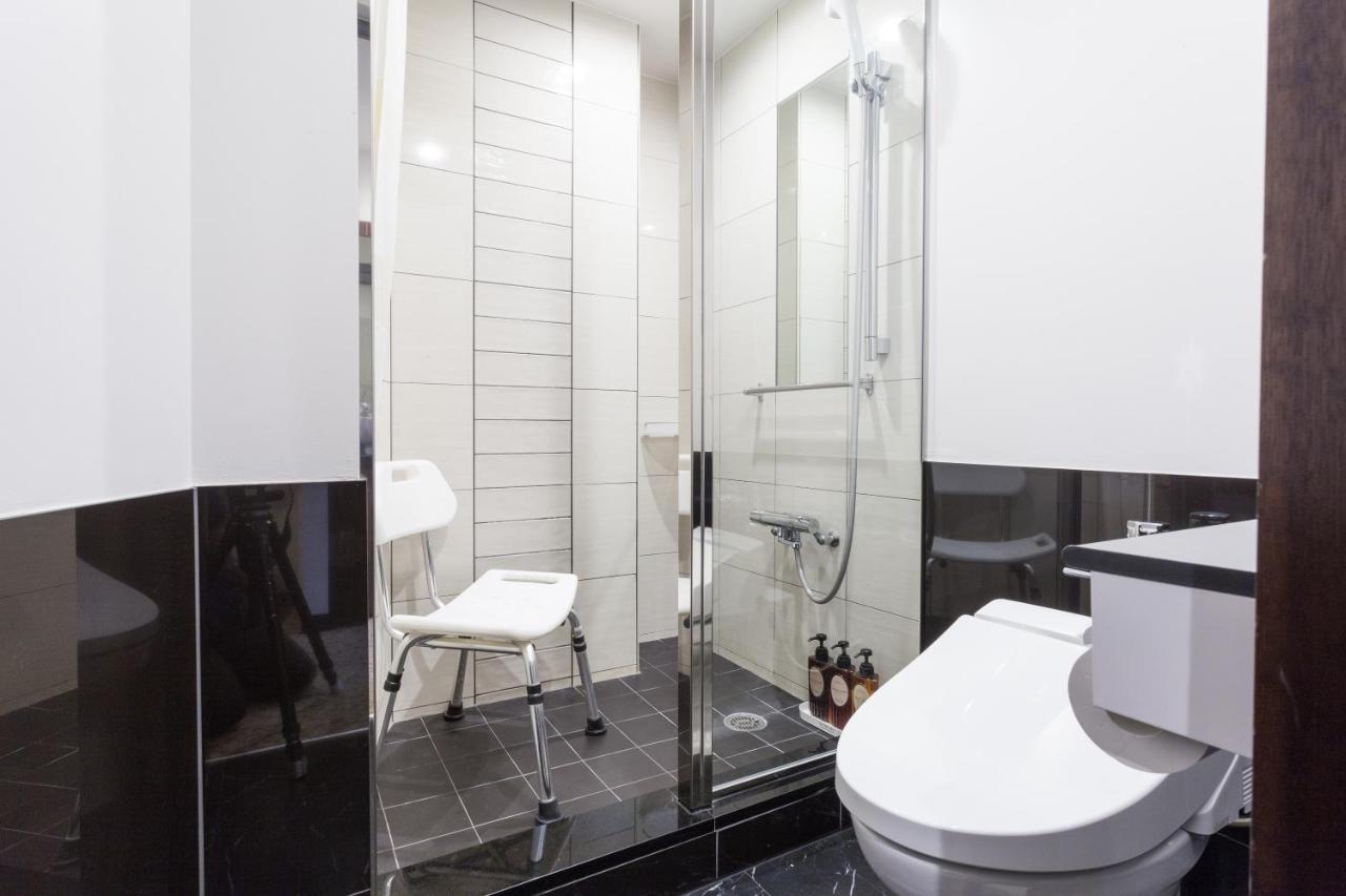 Okinawa Kariyushi Lch. Premium Hotel Наха Екстериор снимка